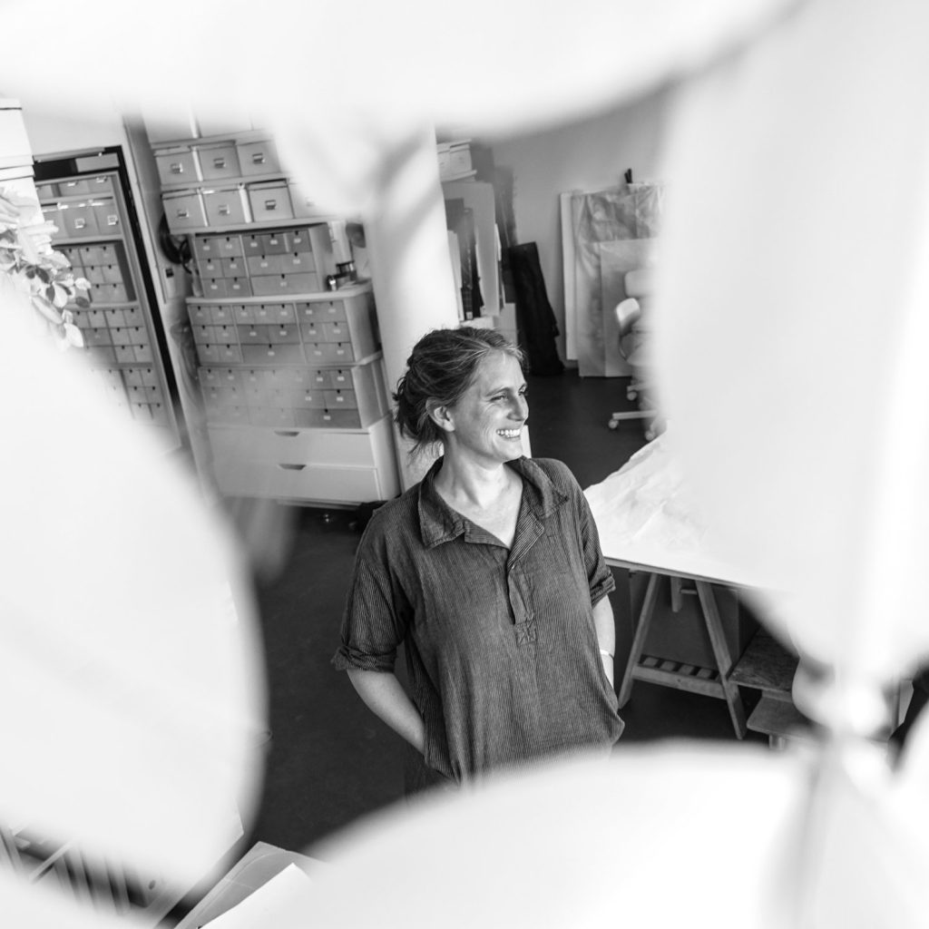 portrait-charlotte-sauvat-la-ligne-numerotee-edition-limitee
