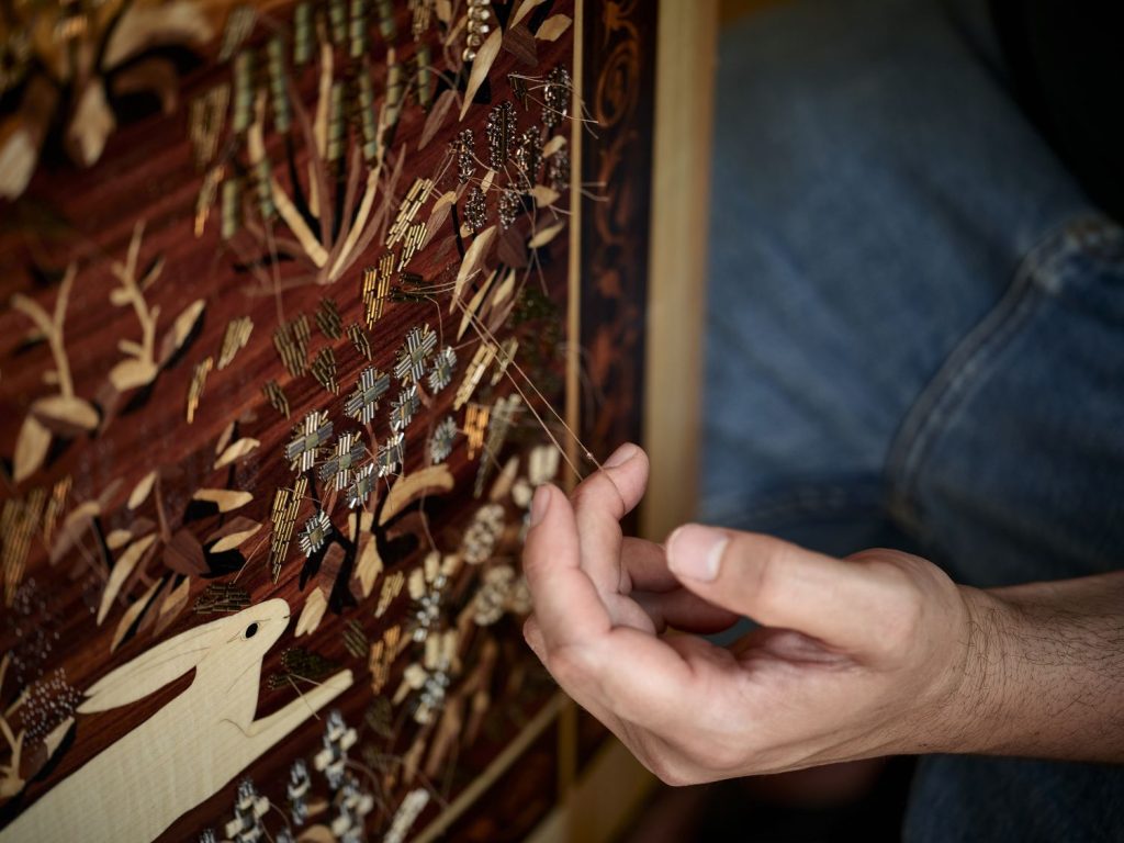 Détail de _Mille fleurs_, de Jean-Brieuc Chevalier - Lauréat Talents d'exception 2025(1)