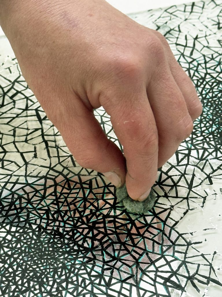 Elizabeth Kent - 5-hands-copyright-elizabeth-kent