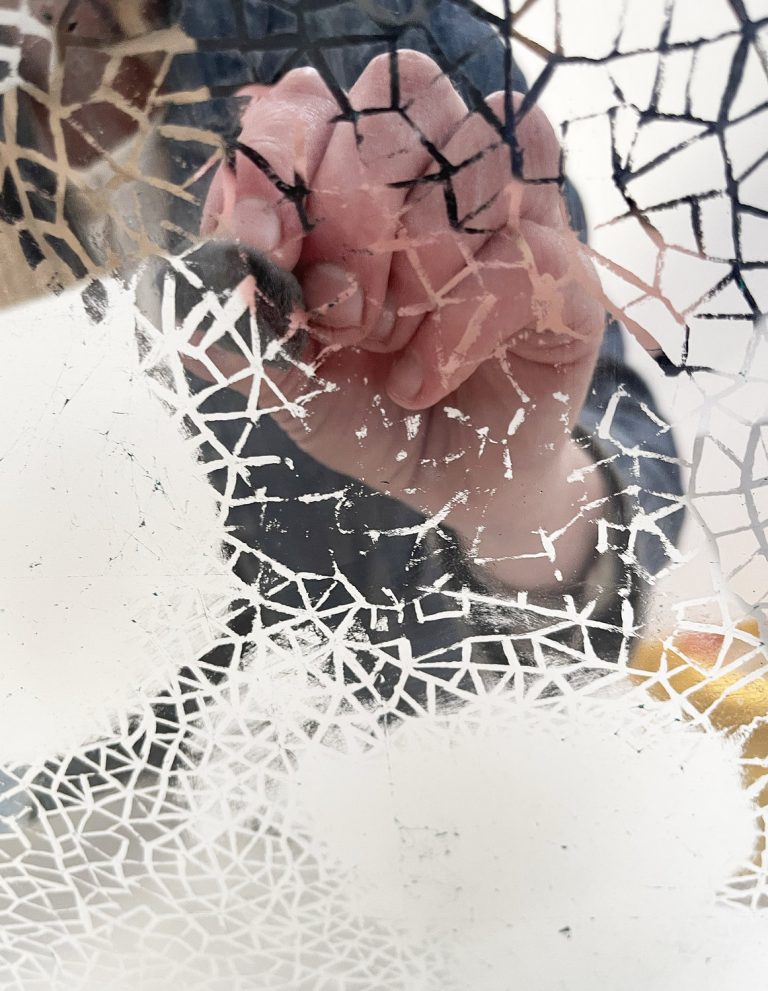 Elizabeth Kent - 6-hands-copyright-elizabeth-kent