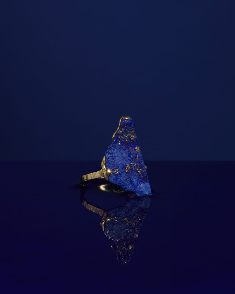 Karl Mazlo - KM_SOMMETS_BLEU ©Laura Hinstin ©Studio-OnzeHeuresOnze ©L401paris2