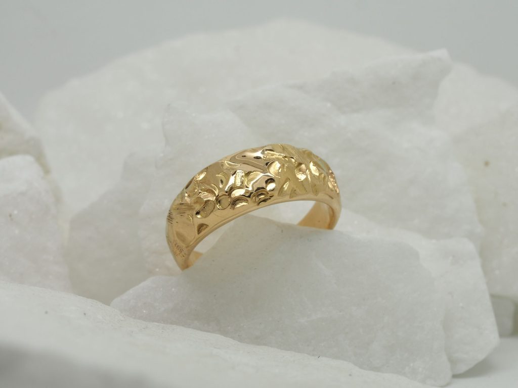 Karl Mazlo- bijoux Produit final sortie de fonte interprétation libre