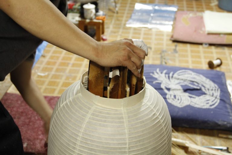 Keizo Akimura _L’art des lanternes japonaises traditionnelles