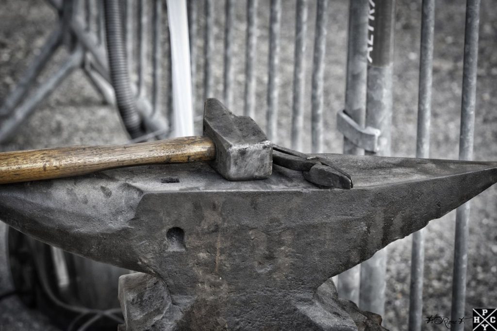Manus Forge ©FloRiane F