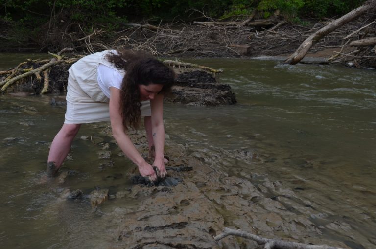 Marcela Paz - Extraction argile Semur I - Crédit Ulysse Lacoste