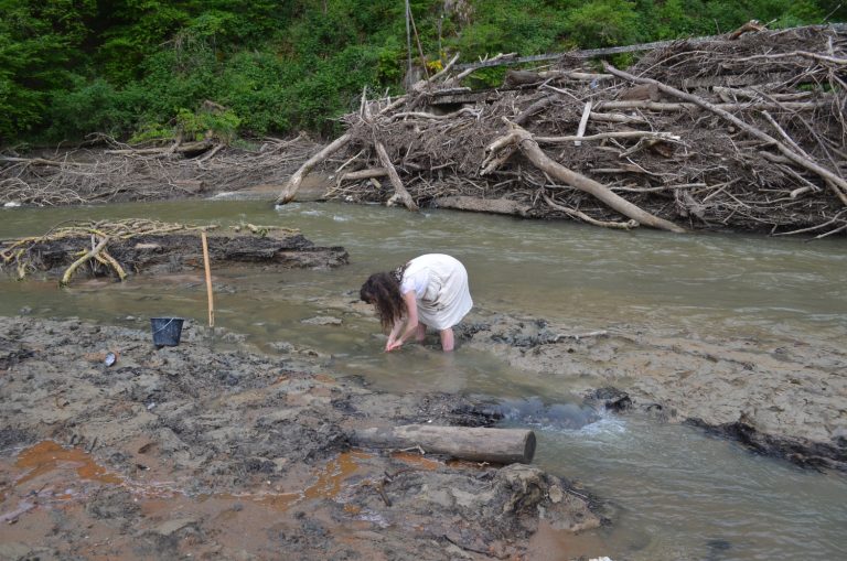 Marcela Paz - Extraction argile Semur III - Crédit Ulysse Lacoste