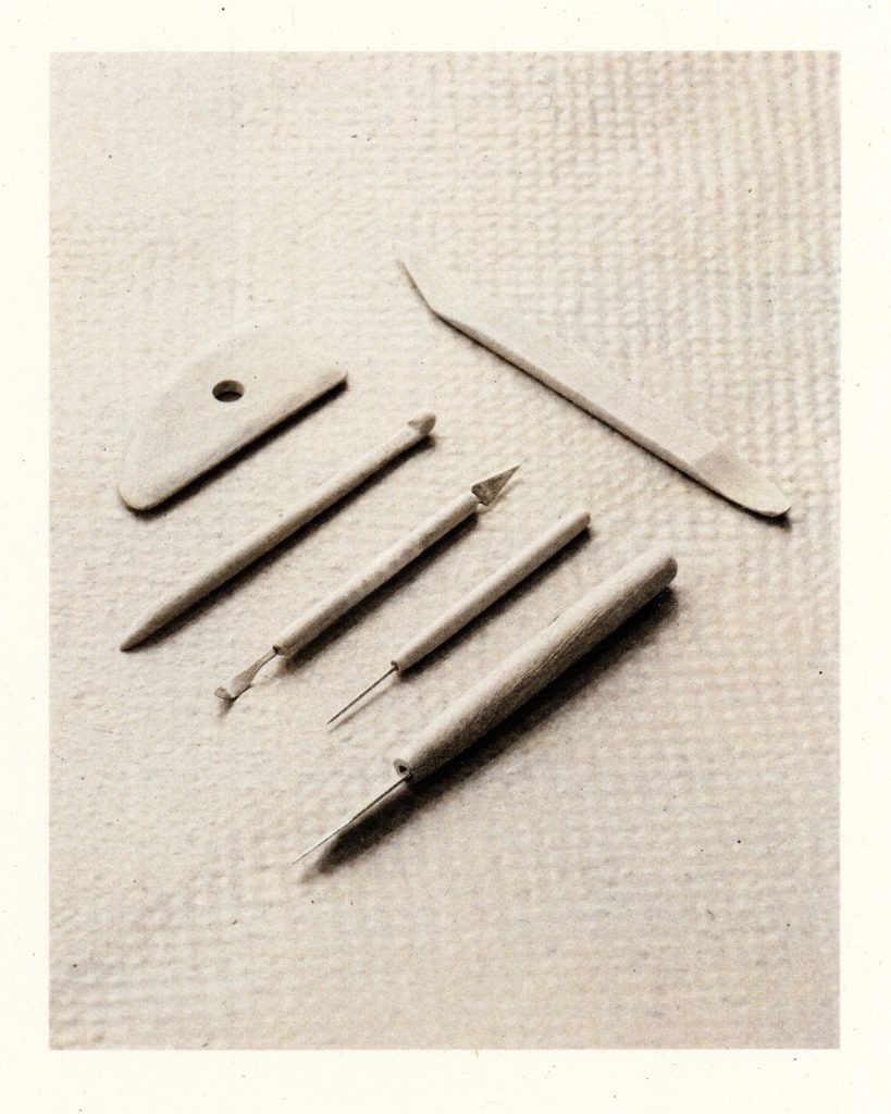 Marguerite Porche - Outils céramiste Crédit Valentin Marco